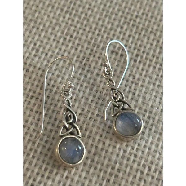 Lot a620 925 sterling silver earrings 1 1/4 inch long - Image 2