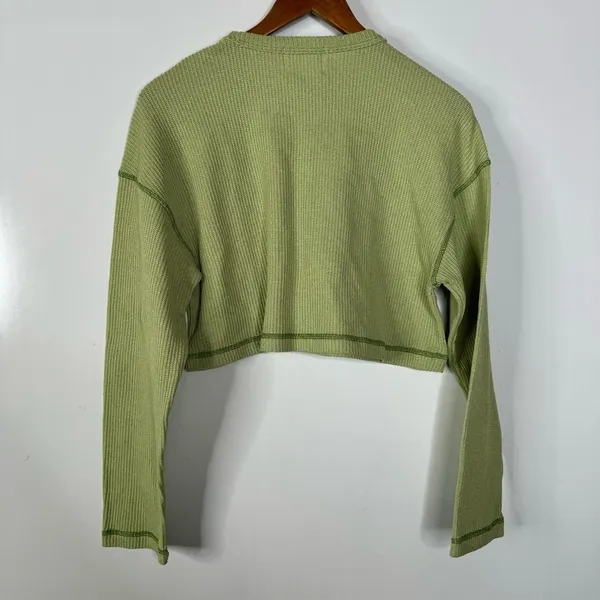 Beyond Closet Green Cropped‎ Long Sleeve Shirt - Image 2