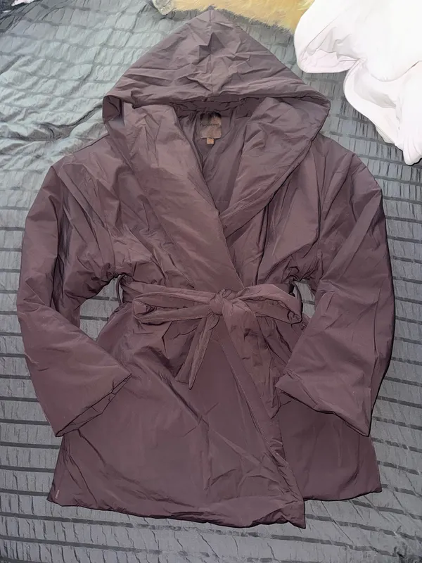 Nike SKIMS Woven Nylon Wrap Coat Phoenix - Image 4