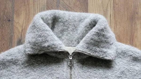 Aritzia Wilfred Free Quarter Zip - Image 3