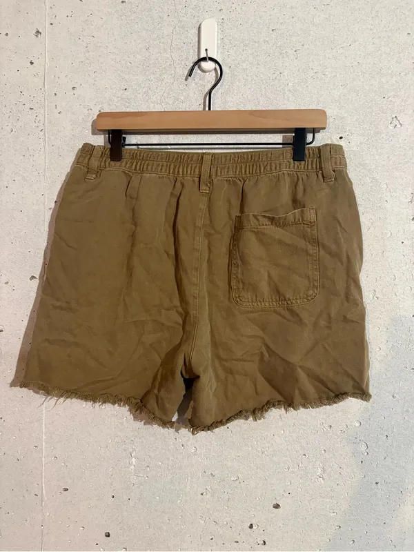 Aerie High Rise Cut Off Linen Blend Shorts | Size: Medium - Image 2