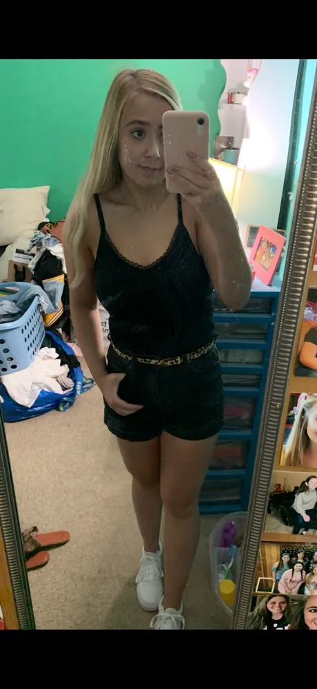 American Eagle cropped lace tank - Image 2
