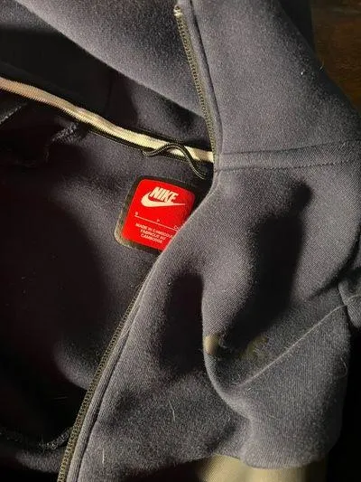 Nike Tech Jacket - Image 2