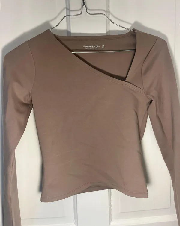 Abercrombie Long Sleeve Top - Image 2