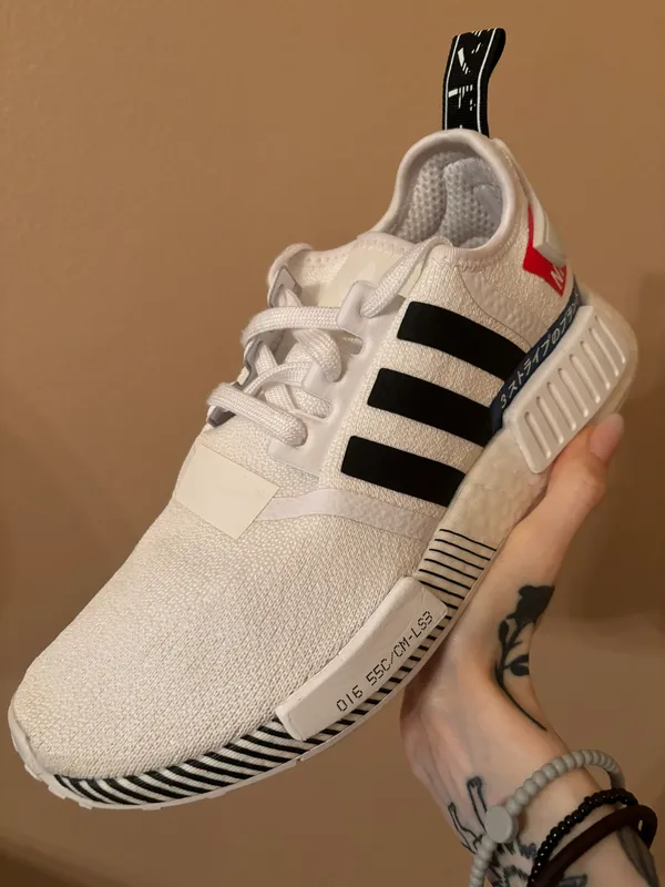 NMD_R1 ‘Japan Colorblock’ - Image 2