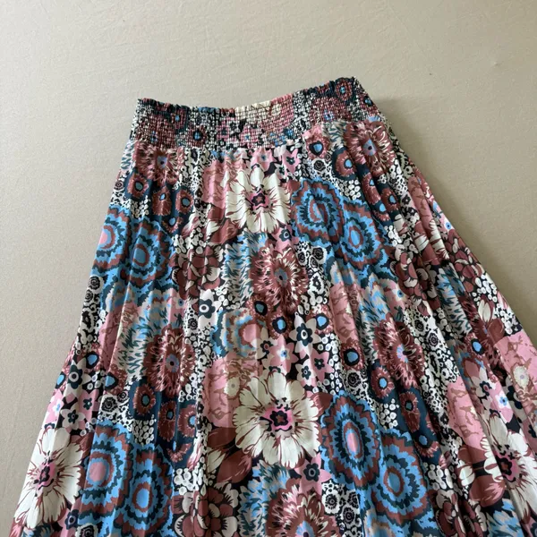Basix multi-color floral pleated maxi skirt - Image 4