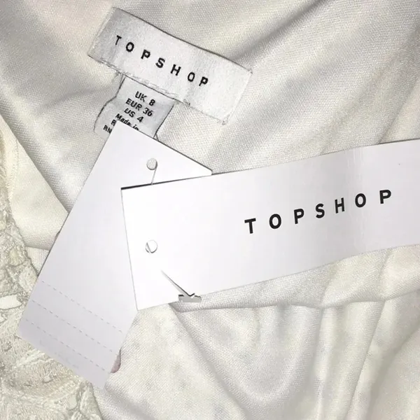 TopShop One Shoulder Floral Lace Puff Sleeve Top 4 White Ivory Autumn v6x Cream - Image 4