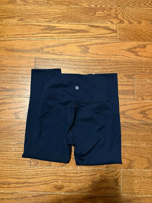 Lululemon Cropped Leggings - Image 3