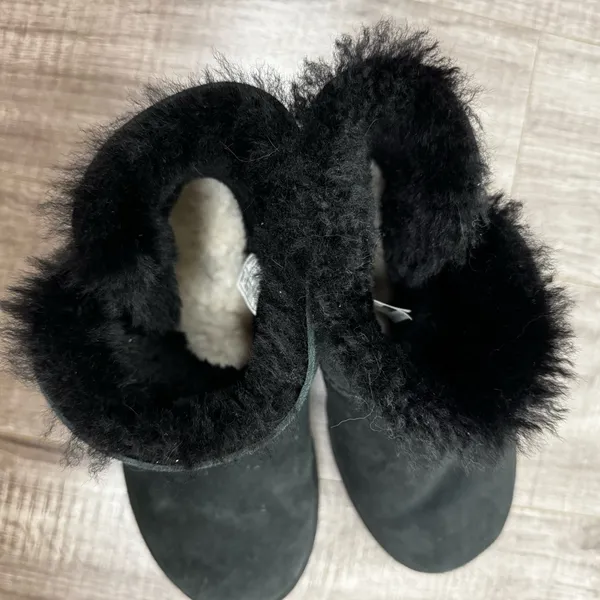 UGG Mini Bailey Button II Boots Black Size 6 - Image 9