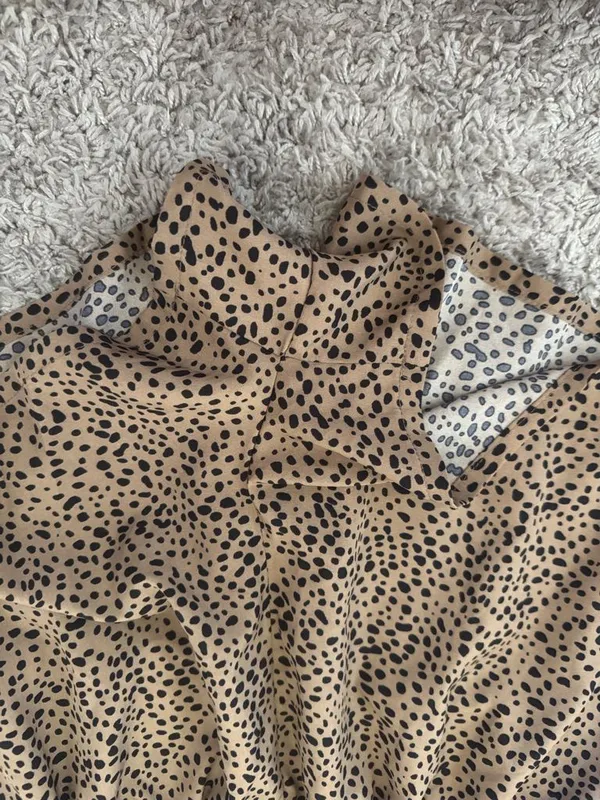 SHEIN Brown and Black Spotted High Waist Smocked Shorts / BB5 - Image 4