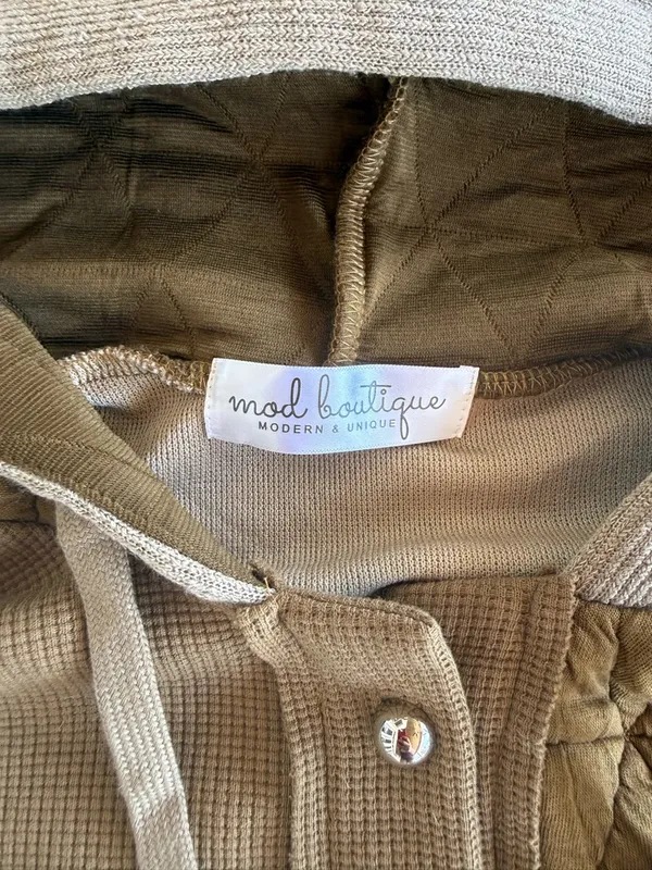 Mod Boutique Mixed-Knit Hooded Quilted Jacket Green Small NWOT - Image 8