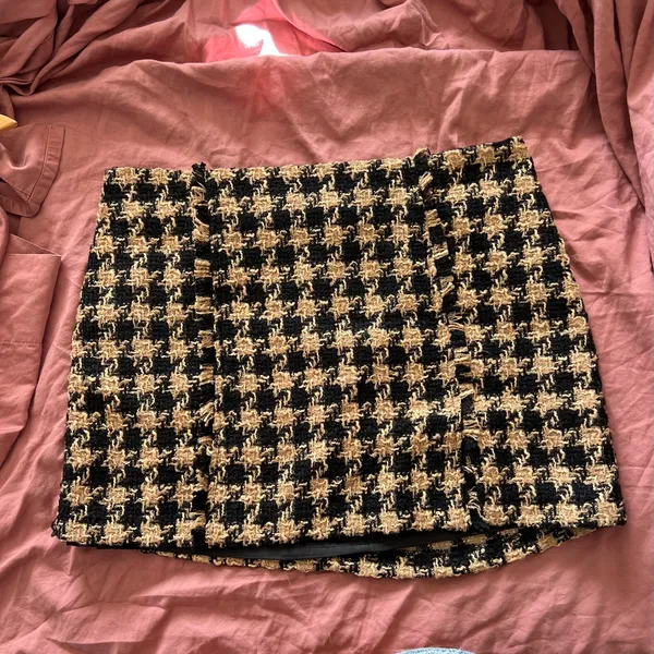 House of Harlow 1960 Mini Skirt Tweed Houndstooth Tan Black Women's large - Image 2