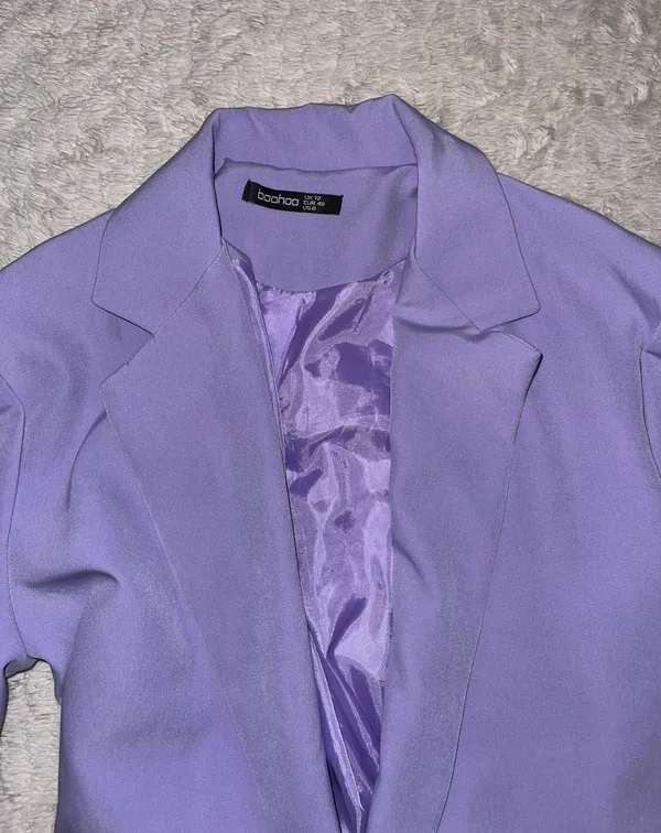 Boohoo Lilac Blazer Dress - Image 3