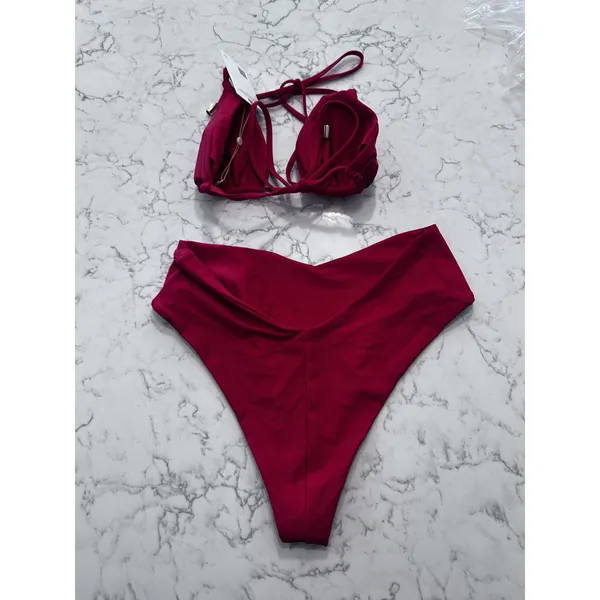 New Quince Cherry Red Italian Triangle Bikini Top & V Cut High Leg Bottom Medium - Image 2
