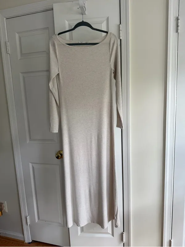 Aritzia The Group by Babaton Luxe Lounge Tulsi Ribbed Maxi Dress M Oatmeal - Image 3