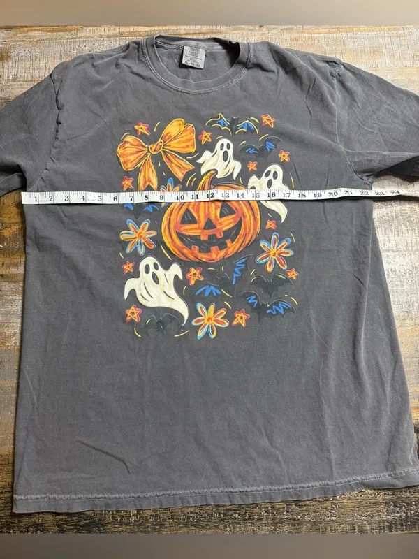 Comfort Colors Pepper Halloween Pumpkin & Ghost Graphic Tee with Orange Accents - Image 5