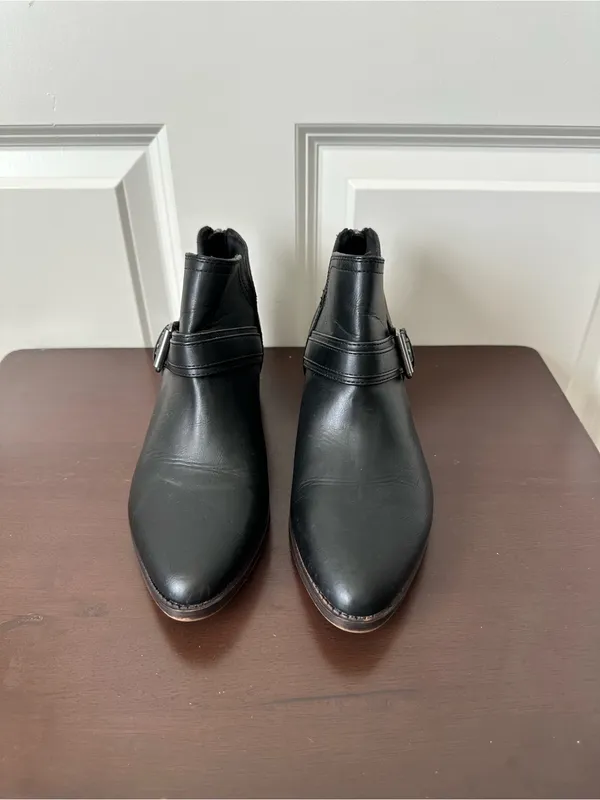 David Aaron Vegan Leather Austin Buckle Booties size 7.5 Black - Image 3