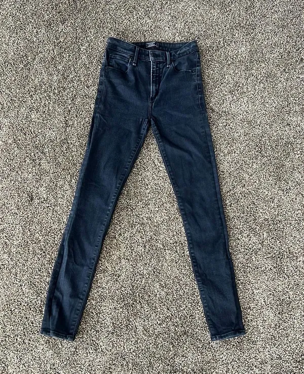 Abercrombie High-Rise Jeans - Image 2