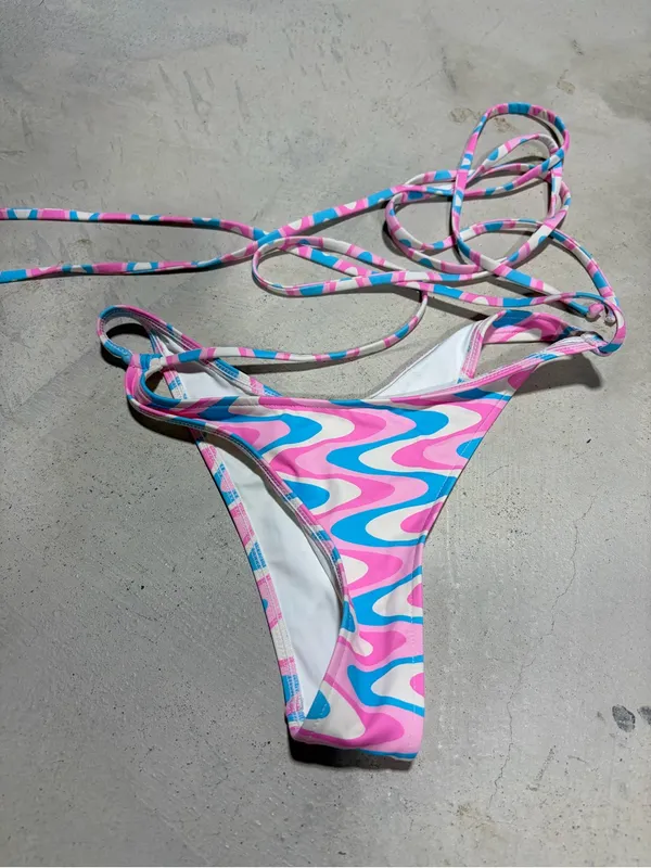 Frankies bikinis x wildflower Tie-Waist Bikini Bottom Pastel Swirl small - Image 3