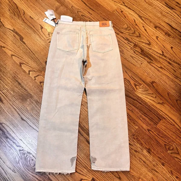 BDG Urban Outfitters Womens Cowboy Jean Size 32 Light Wash‎ Straight Raw Hem NWT - Image 2