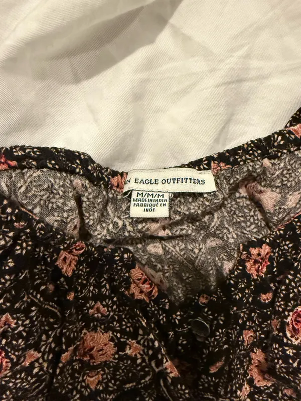 American Eagle off the shoulder dress - Image 3