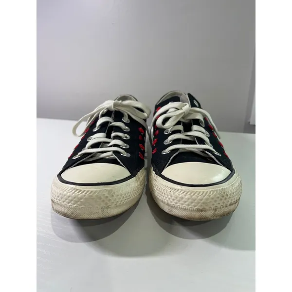 Converse Chuck Taylor All Star Low Top Black Rose Heart Embroidered Shoes size 9 - Image 3