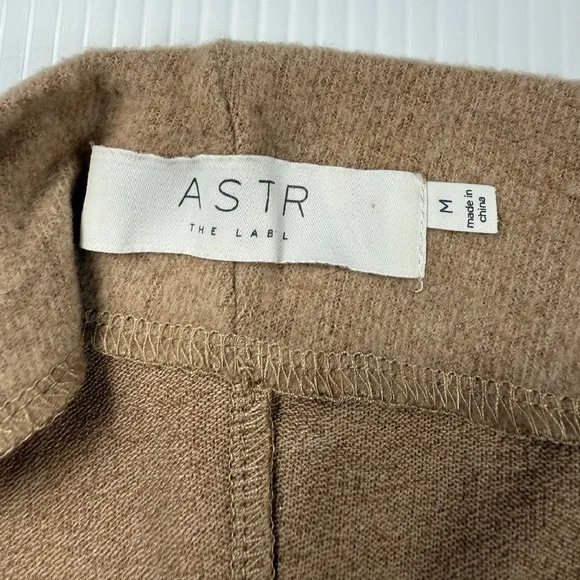 ASTR the Label Knit Pullover Top Casual Long Sleeve‎ Brown Asymmetric Hem M - Image 4