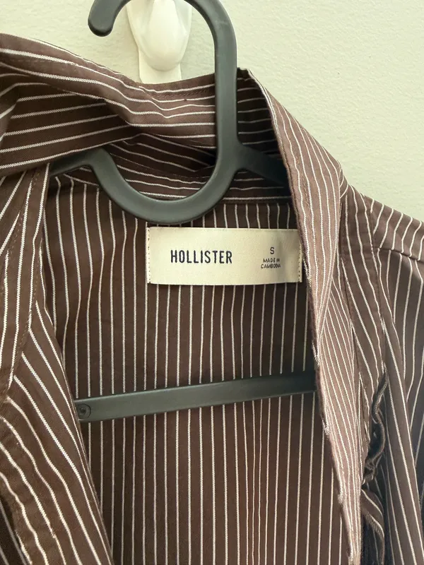 Hollister button down cinch tie shirt - Image 2