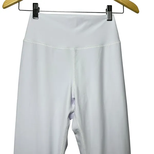 MiniBeast Women’s Flare Yoga Pants Size M White‎ High Waist Stretch Activewear - Image 4
