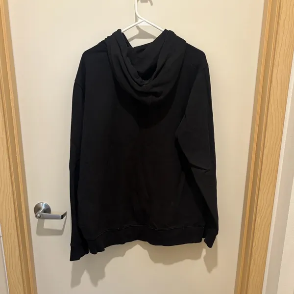 Black coastal clouds Size XL - Image 4