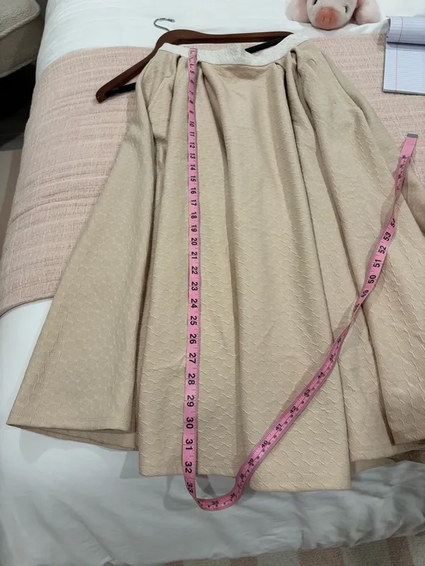 Torn by Ronny Kobo Almond May‎ Textured Lena Pleated Midi Skirt size Medium - Image 7