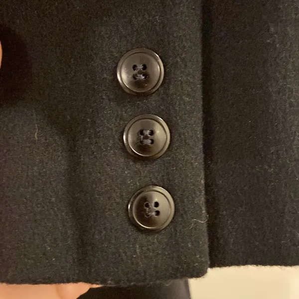 ALORNA Long Women Coat-long 48/50” bust 42” comes with padded on both side - Image 8