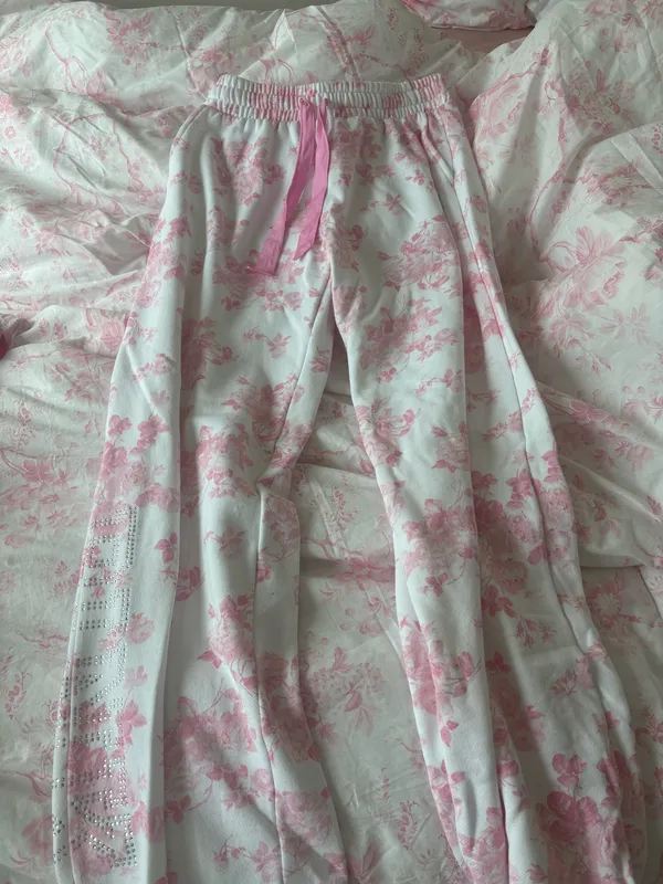 LOVESHACKFANCY X PINK - Image 2