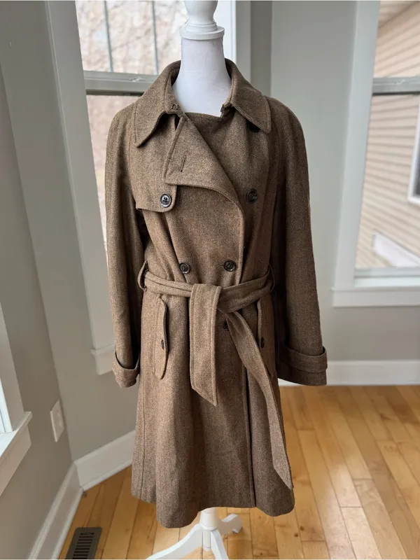 Vintage GAP Tan Wool Herringbone Belted Trench Coat Size Medium - Image 10