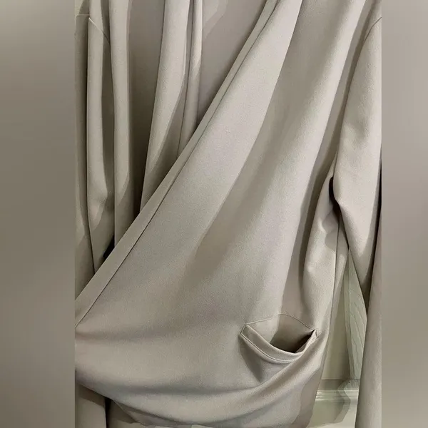 Beige Open Front Blazer Women’s 3X - Image 4