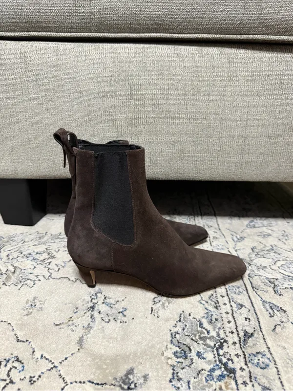 Reformation Roberta Kitten Heel Chelsea Boot - Image 3