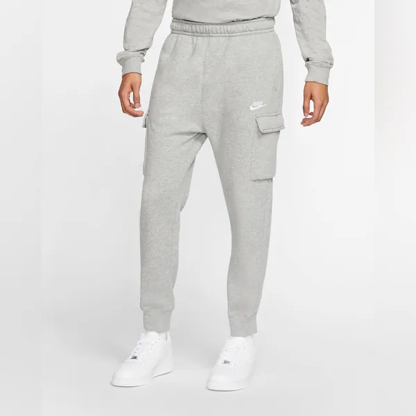 Nike Sportswear Club Fleece Cargo Jogger Sweatpants in Gray Size Medium - Image 7