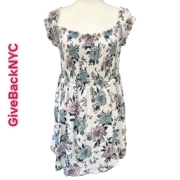 Y2K Divided Floral Smocked Dress Size 16 - Image 4