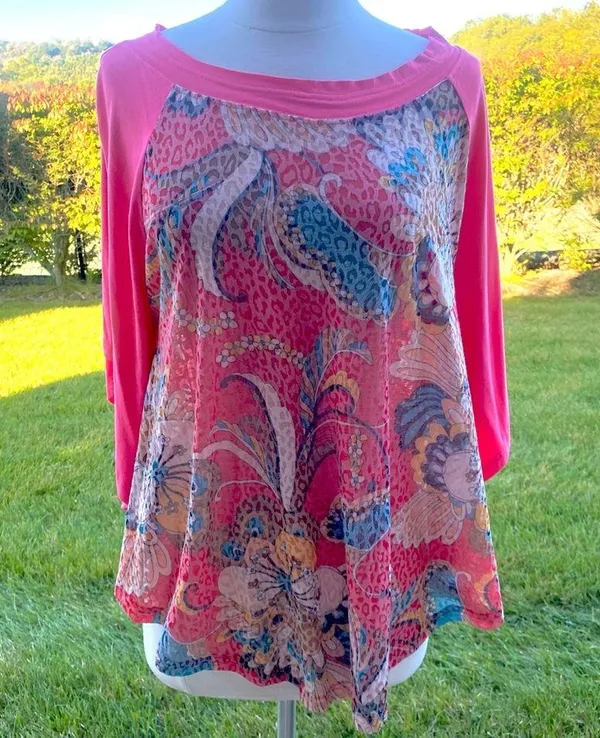 Yak n Yeti Dolman Sleeve Top - Image 6