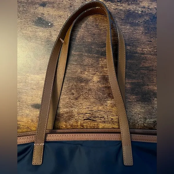 | women’s medium size shoulder nylon tote bag - Image 5