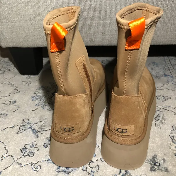 Ugg Classic Dipper platform short boots in Chestnut suede tan - Image 6