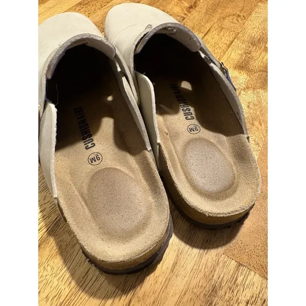 CUSHIONAIRE Hana Cork‎ Footbed Vegan Leather Clogs Size 9 Boho Hippie Casual - Image 6