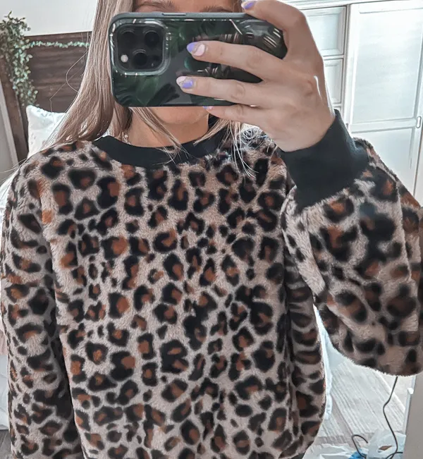 Wild Fable Leopard Print Crewneck Sweater - Image 3