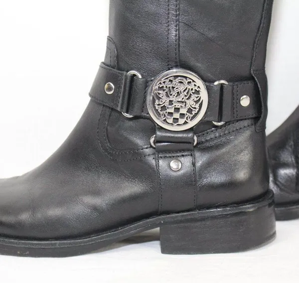 VINCE CAMUTO ladies Boots - Image 9