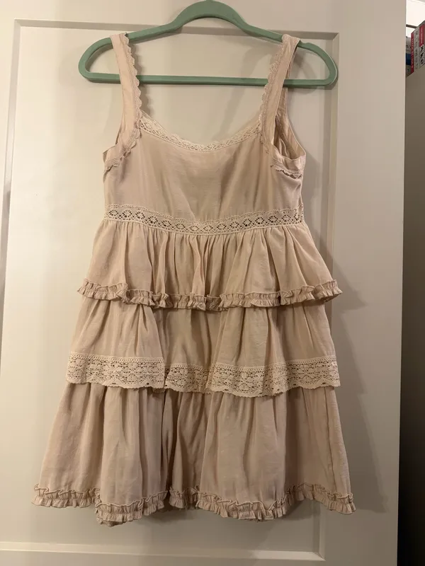 Le Lis Cream Dress - Image 11