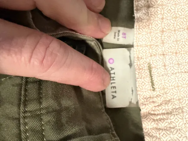 Athleta Green Cargo Utility Ankle Zip Pant Size 8T. - Image 4