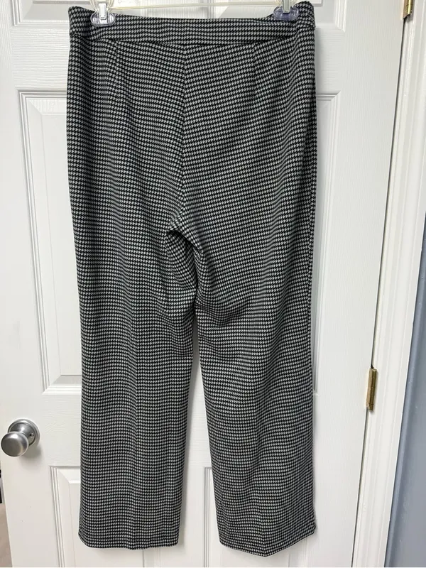 Black & White Houndstooth Wide-Leg Pants with Belt - Image 2