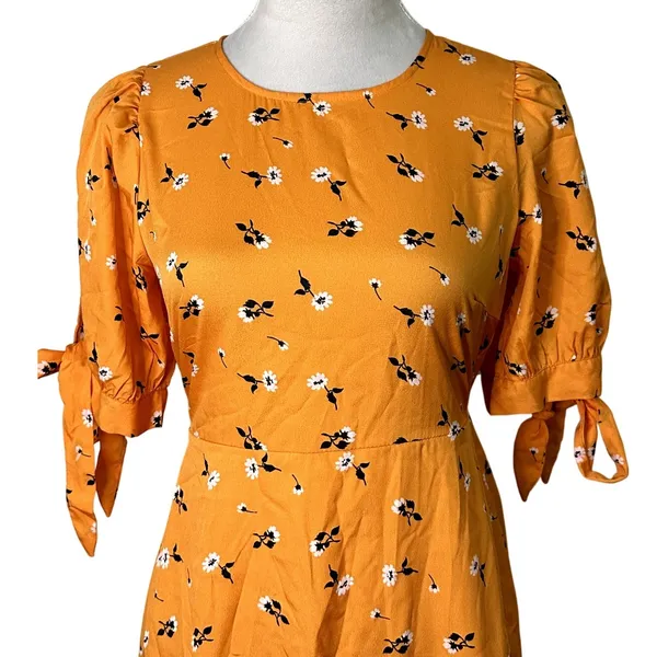 Vero Mada Orange Floral Ruffle Mini Dress Cottagecore M NWT Boho Cute Romantic - Image 4