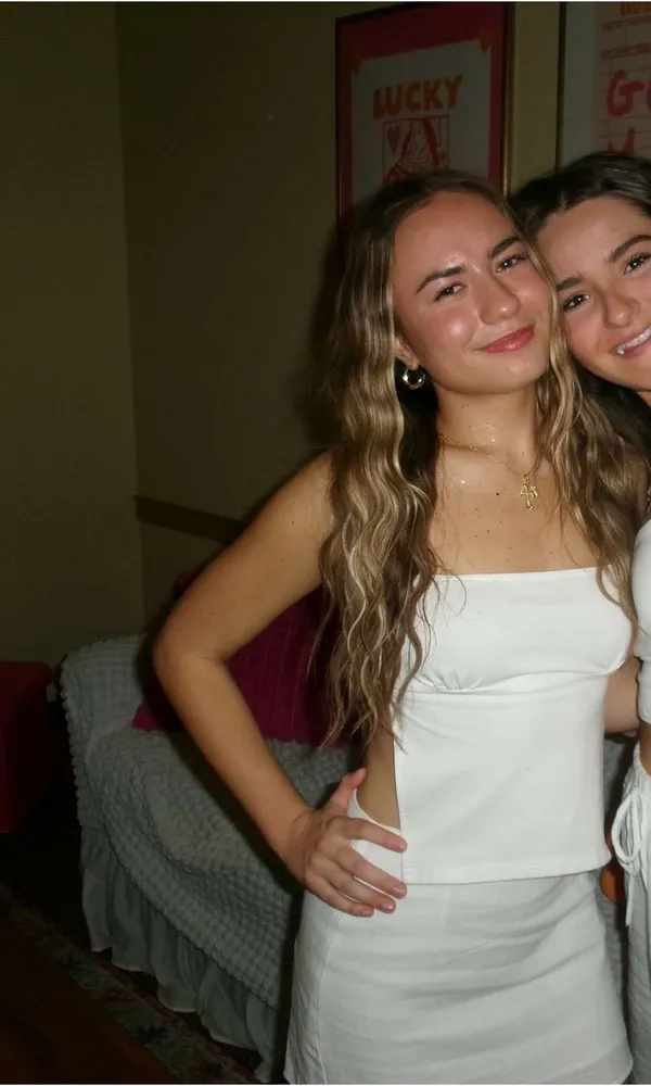Edikted White Backless Top Crop - Image 3