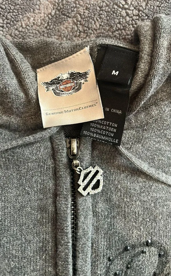 Zip up hoodie - Image 3